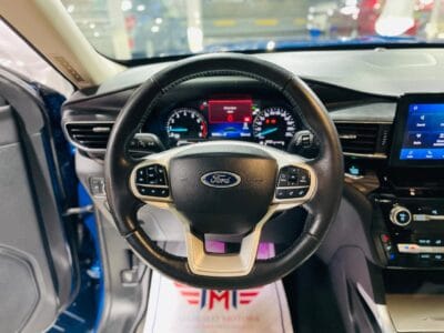 Ford Explorer Limited Blue 2021