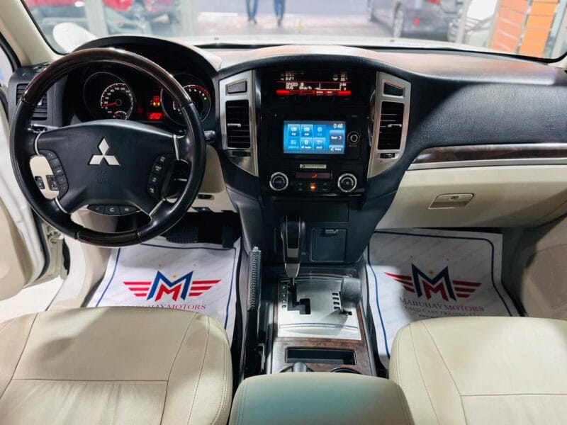 MITSUBISHI PAJERO GLS WHITE 2020