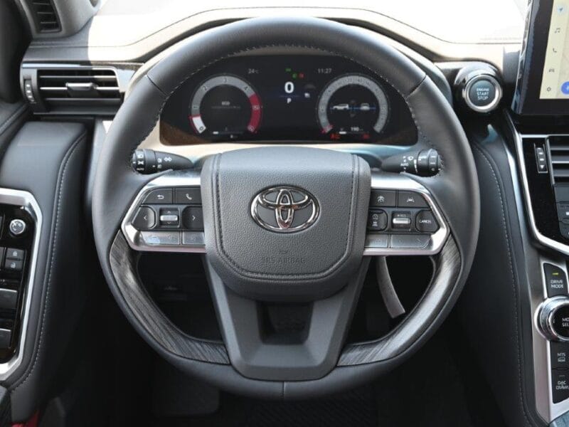 2025 MODEL TOYOTA LAND CRUISER VXR V6 3.3L DIESEL 7 SEAT AUTOMATIC TRANSMISSION