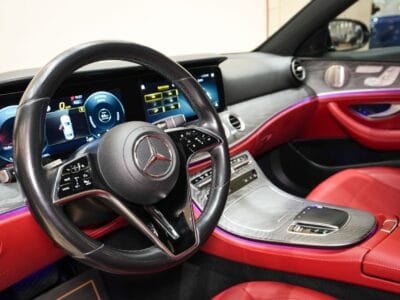 MERCEDES BENZ E350 4MATIC 2021
