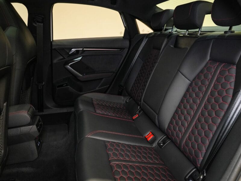AUDI RS 3 2025