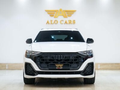 AUDI S Q8 2024