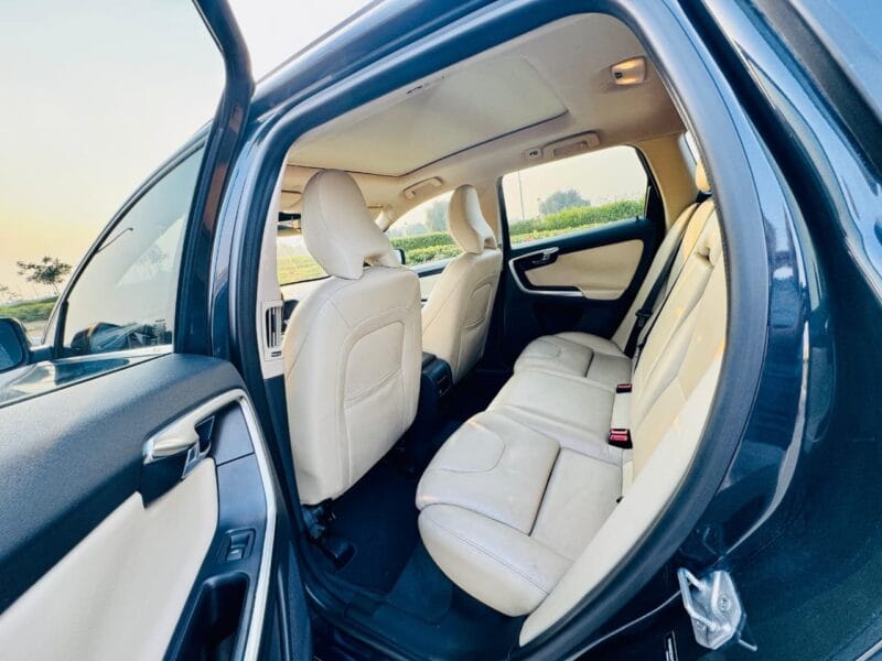 Volvo X60 2017