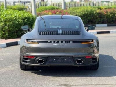Porsche 911 Carrera S 3.0L (444 HP) Coupe