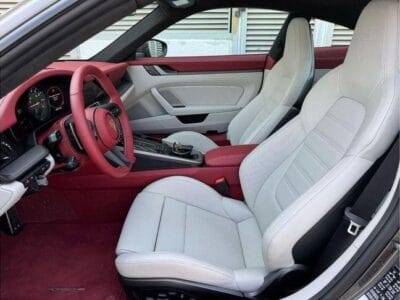 Porsche 911 Carrera S 3.0L (444 HP) Coupe