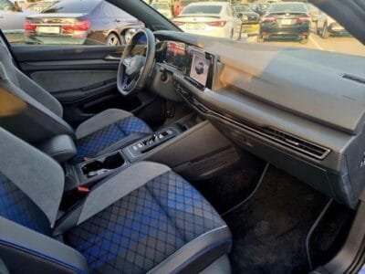 Volkswagen Golf R Base 2.0T 2022