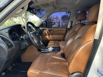 Infiniti QX80 Luxury 5.6L 2020 GCC SPEC NEAT AND CLEAN