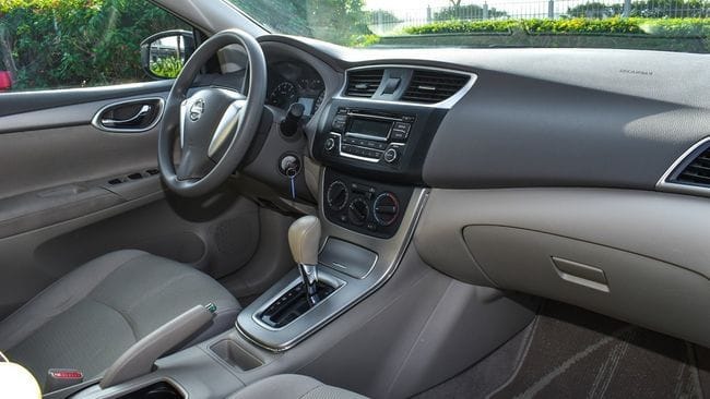 Nissan Sentra 2019