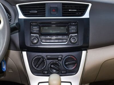 Nissan Sentra 2019