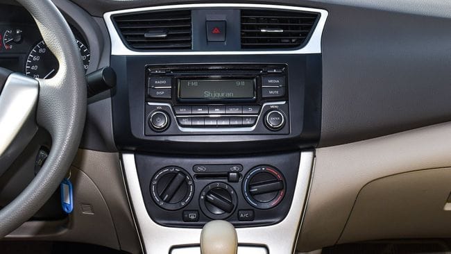 Nissan Sentra 2019