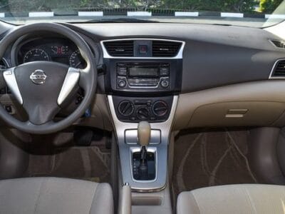 Nissan Sentra 2019