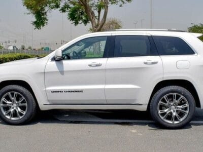 Jeep Grand Cherokee Summit 5.7 L V8 2021