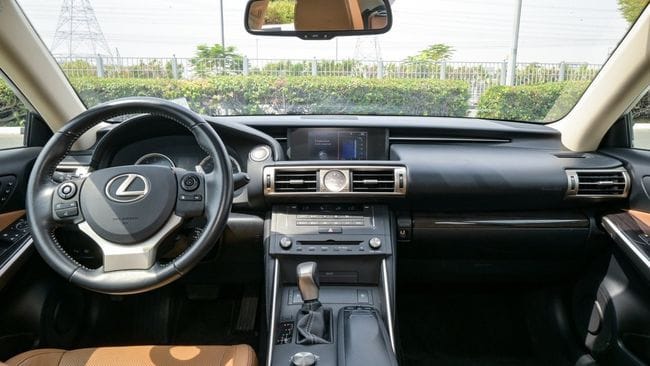Lexus IS250 2015
