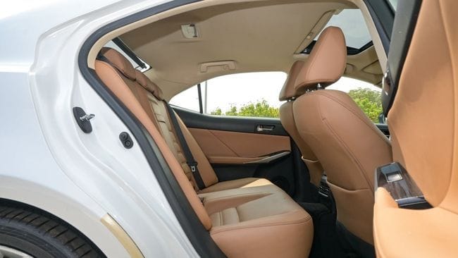 Lexus IS250 2015