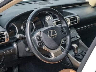 Lexus IS250 2015