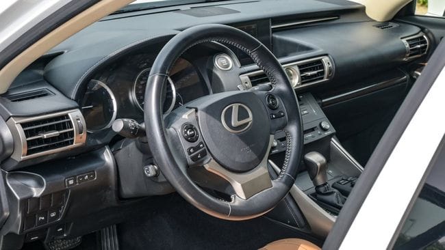 Lexus IS250 2015