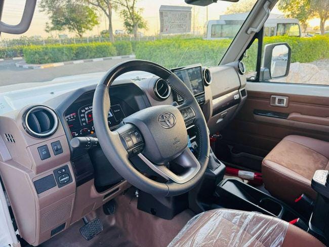Toyota Land Cruiser Pick Up 2025 GCC SPEC UNDER WARRANTY