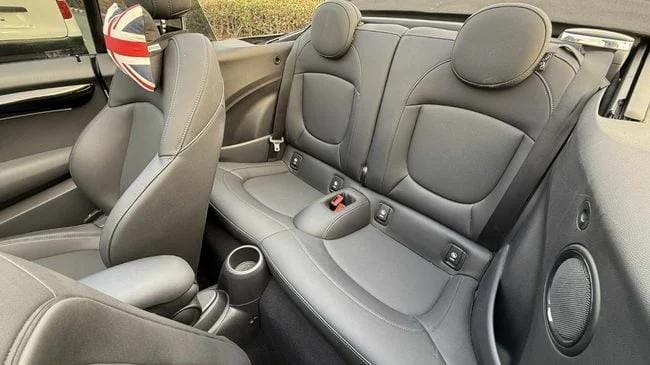 Mini Cooper 2024 GCC SPEC UNDER WARRANTY NEAT AND CLEAN