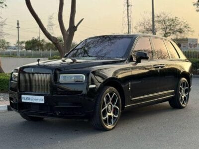 Rolls-Royce Cullinan BLACK BADGE 2022 GCC SPEC NEAT AND CLEAN