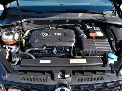 Volkswagen Golf GTI 2.0L Turbo 2021