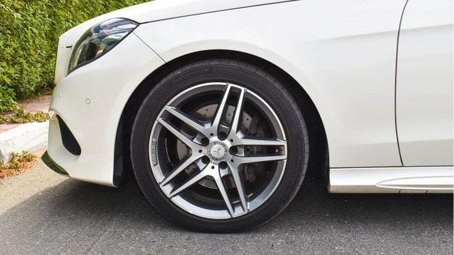 Mercedes-Benz E300 2016