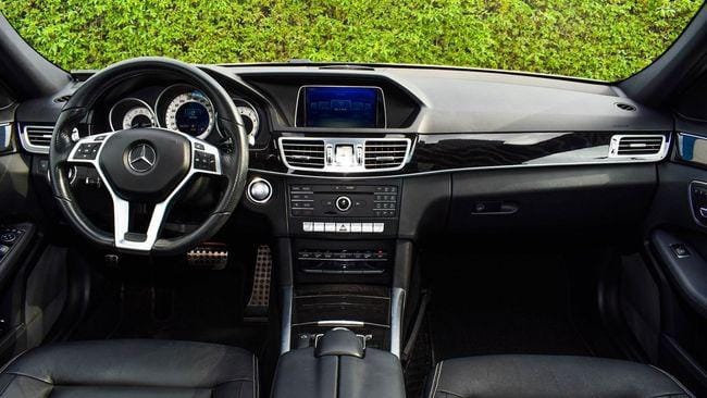 Mercedes-Benz E300 2016