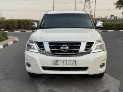 Nissan Patrol LE Platinum 5.6L 2017 GCC SPEC NEAT AND CLEAN LESS KILOMETER