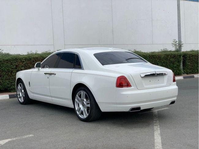 Rolls-Royce Ghost EWB 6.6L 2016 GCC SPEC NEAT AND CLEAN