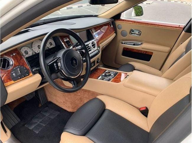 Rolls-Royce Ghost EWB 6.6L 2016 GCC SPEC NEAT AND CLEAN
