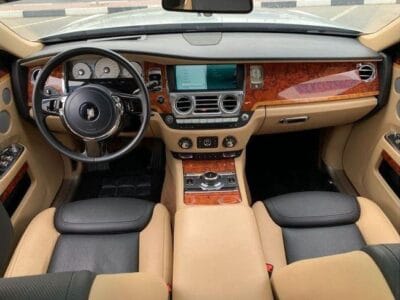 Rolls-Royce Ghost EWB 6.6L 2016 GCC SPEC NEAT AND CLEAN