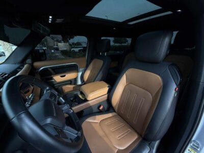 Land Rover Defender P400 90 X 3.0L 2021 (6 Seater) GCC SPEC UNDER WARRANTY NEAT AND CLEAN