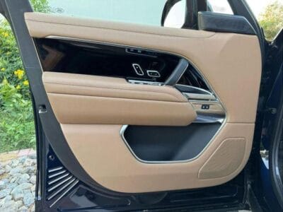 Land Rover Range Rover Autobiography P530 4.4L 2023 BRABUS EDITTION LONG WHEEL BASE