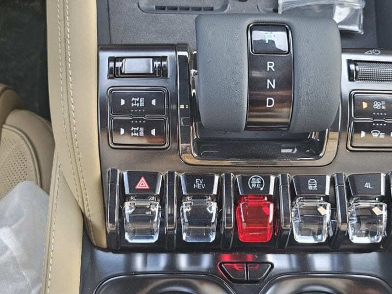 BYD Leopard 5 Ultra 2025