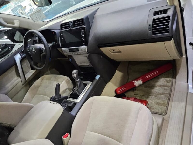 Toyota Prado 2023