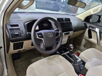 Toyota Prado 2023