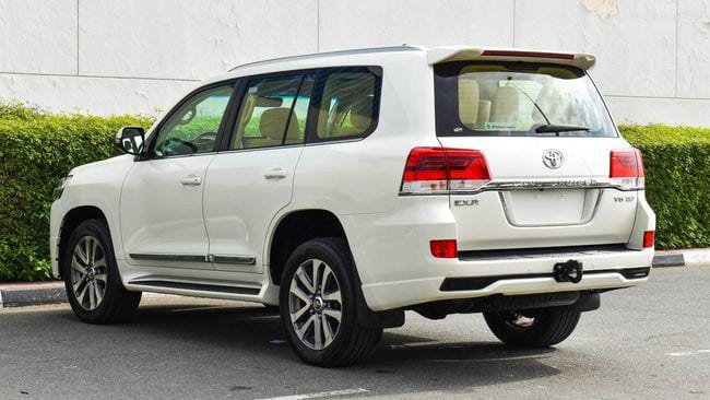 Toyota Land Cruiser EXR 5.7 V8 2017
