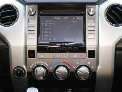 Toyota Tundra SR5 2016