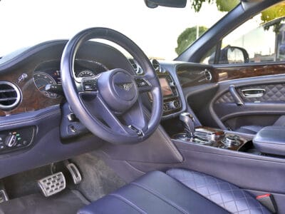 Bentley Bentayga 2017 Perfect inside out