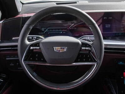 Cadillac Escalade 2025 4WD