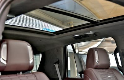 Cadillac Escalade Escalade-V 6.2L 2023 V 682hp Supercharged