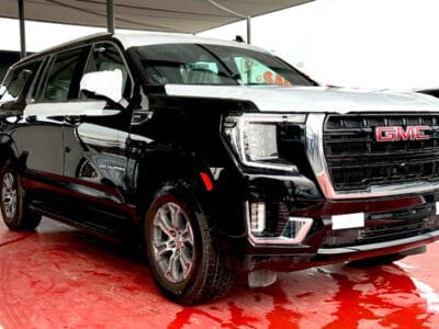 GMC Yukon SLE 2024