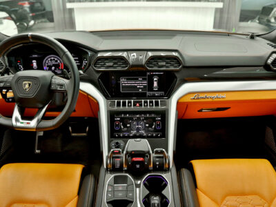 Lamborghini Urus 2021