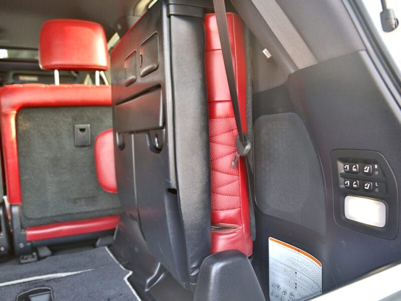 Lexus LX570 Black Edition