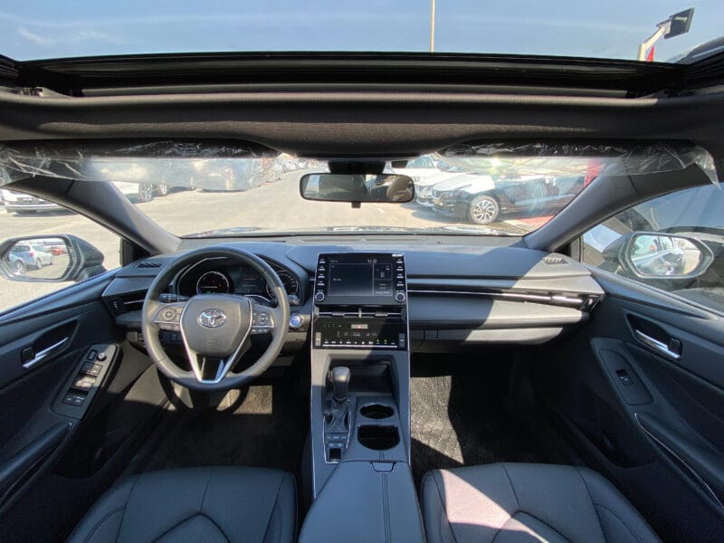 Toyota Avalon Hybrid 2021 Local Registration +10%
