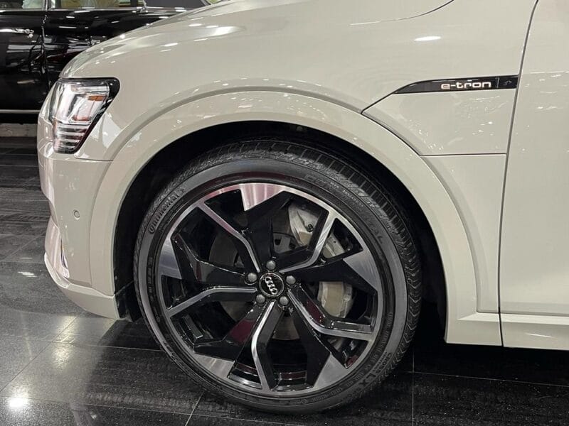 2019 Audi E-Tron
