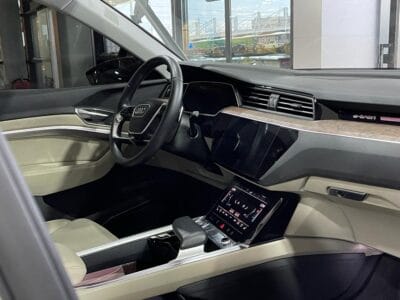 2019 Audi E-Tron