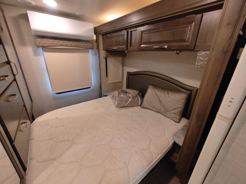 2019 Ford Jayco Caravan E-450
