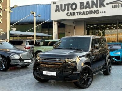 2023 Land Rover Defender 110 SE