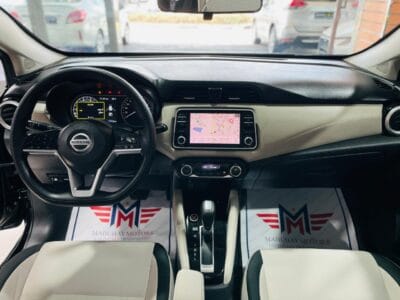 Nissan Sunny Black 2022