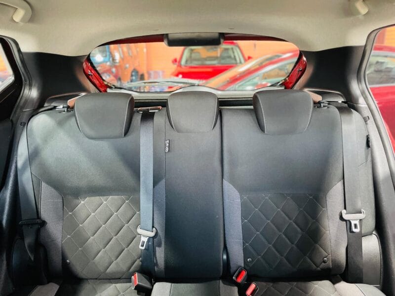 Nissan Kicks Red 2018
